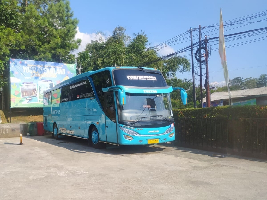 Sewa Bus Pariwisata Depok