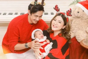 Felicya Angelista dan Hito Rayakan Natal Pertama di Rumah Sendiri, Kado Spesial Tahun Ini