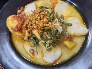 3 Resep Lontong Sayur Khas Jawa yang Gurih dan Berempah, Wajib Coba!