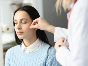 Dokter Ungkap Wajah Bisa Bopeng Akibat Covid-19, Ini Penjelasan Lengkapnya