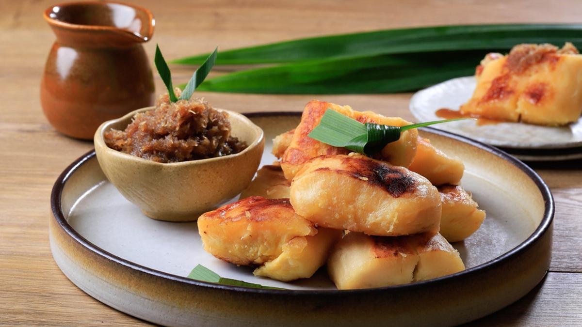 Colenak Bandung: Camilan Legendaris yang Meleleh di Lidah