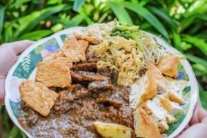 Rujak Cingur Malang: Sensasi Pedas, Manis, dan Gurih yang Menggugah Selera