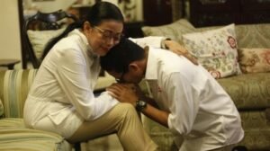 Sandiaga Uno dan Ibunda: Momen Menyentuh yang Penuh Cerita, Tawa, dan Kasih Sayang