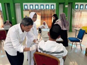 Lindungi Ibadah, Cegah Wabah: Vaksin Polio Kini Wajib untuk Calon Jemaah Haji
