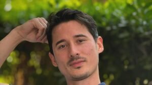 Nino Fernandez Bikin Penasaran! Status Pernikahan Dipertanyakan Setelah Hadir Bersama Sosok Ini