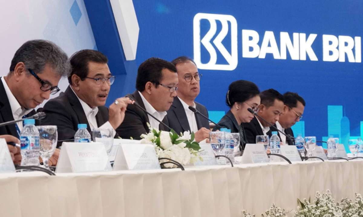 Saham BBRI Hingga BRIS Diserbu Investor Asing, Ada Apa Sepekan Terakhir?