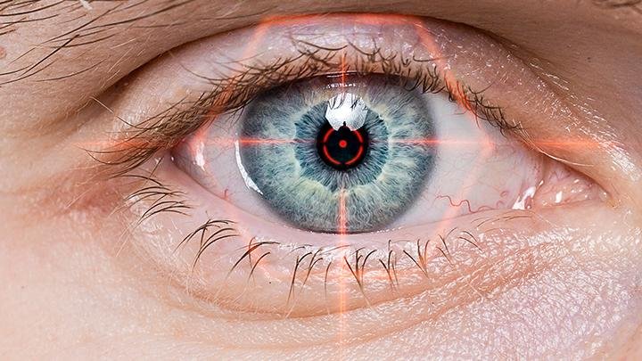 Di Balik Imbalan Worldcoin: Uang Tunai, Scan Retina, dan Kontroversi Data Pribadi