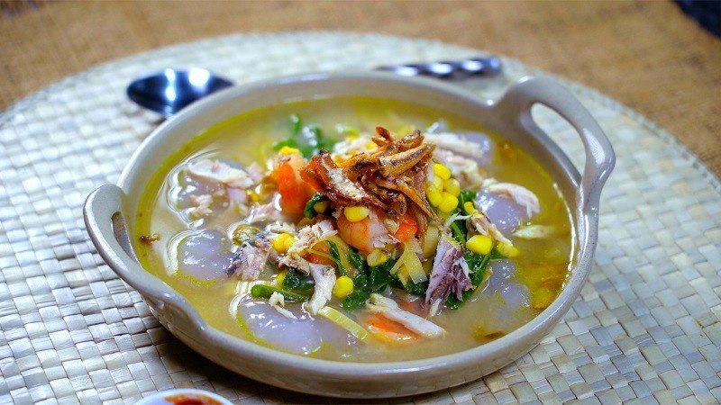 Kapurung: Lezatnya Makanan Khas Sulawesi Tengah yang Memikat Selera