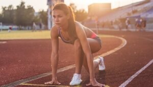 Lari Aman Tanpa Cedera: Pentingnya Asupan Kalori yang Cukup untuk Pelari