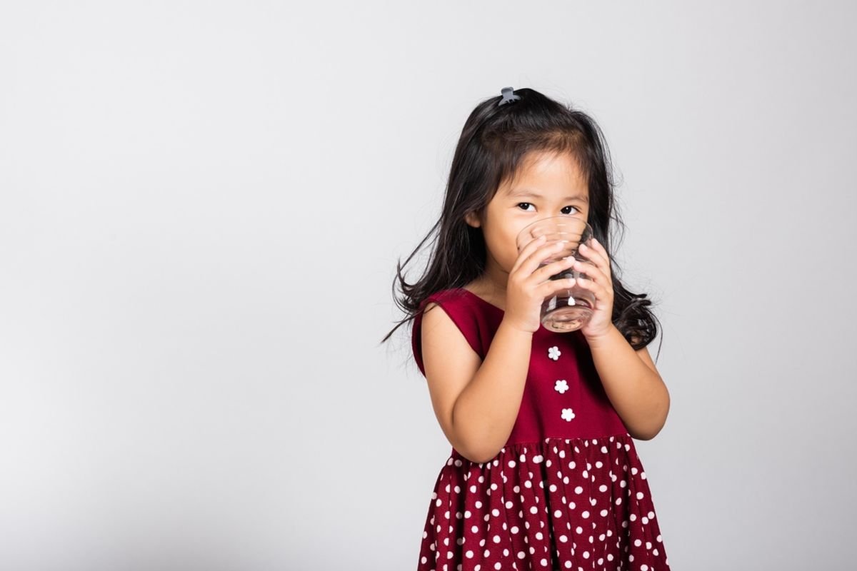 Sehat Sejak Dini! 7 Gaya Hidup Ini Bantu Jaga Kesehatan Ginjal Anak