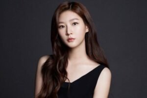 Ayah Kim Sae Ron Minta Uang Deposit Apartemen Setelah Pemakaman Putrinya: Kejadian Menggegerkan yang Membuat Publik Tercengang