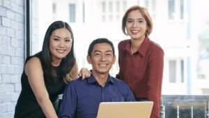 Gen Z Minggir Dulu: Inilah Alasan Gen X Jadi Generasi Paling Ngenes Sepanjang Masa!