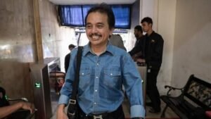 Drama Ijazah Jokowi: Roy Suryo Siap Laporkan Penyidik Bareskrim