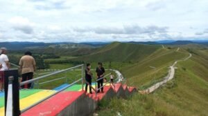 Bukit Teletubbies Papua: Surga Tersembunyi yang Bikin Mata Tak Berkedip!