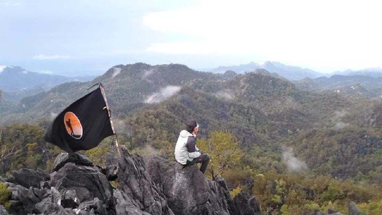 Mekongga: Permata Tersembunyi di Jantung Sulawesi Barat yang Wajib Kamu Jelajahi