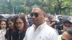Jangan Lari dari Tanggung Jawab: Rayen Pono Desak Ahmad Dhani Selesaikan Kasus Dugaan Penghinaan Marga
