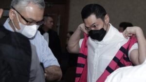 Kontroversi di Balik Mutasi Hakim Pemvonis Harvey Moeis ke Papua: Apa yang Terjadi?