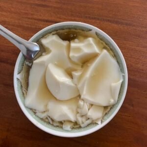 Hangatnya Tradisi, Nikmatnya Wedang Tahu Khas Salatiga