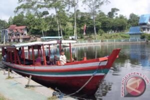 Menjelajahi Keindahan Tersembunyi: Sensasi Tak Terlupakan dengan Penyewaan Perahu Wisata Anti-Mainstream
