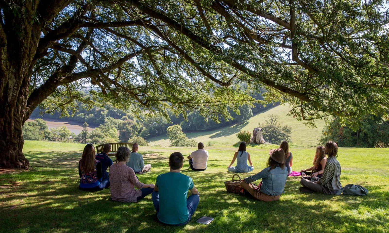 Retreat Meditasi: Melepas Jangkar dan Berlayar ke Samudra Kesadaran