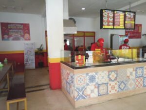 [Judul Utama]: Sensasi Cita Rasa Baru: [Nama Restoran] Perkenalkan Menu Inovatif yang Siap Menggoyang Lidah Anda!