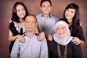 Keluarga Tanpa Batas: Kisah Inspiratif Mengatasi Rintangan dan Menebar Kebaikan