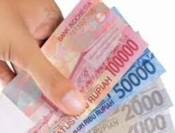 Cara Cerdas Mengatur Keuangan Selama Perjalanan Jauh Agar Tidak Kehabisan Uang Tunai